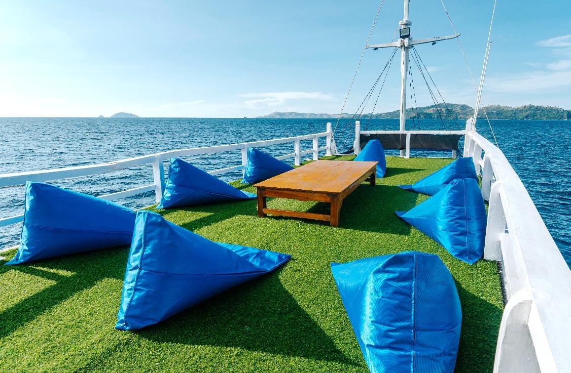 Sundeck