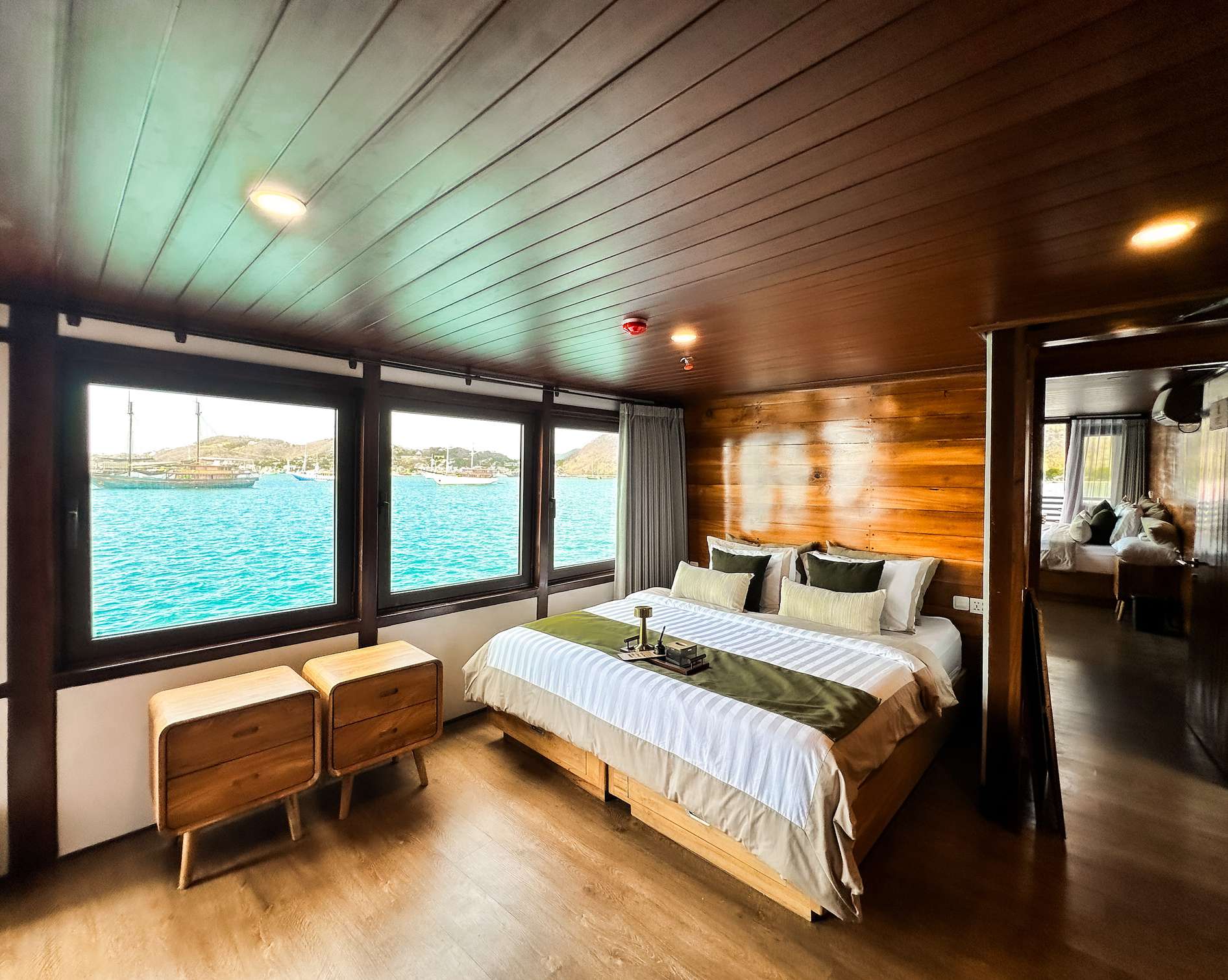 Suite Room