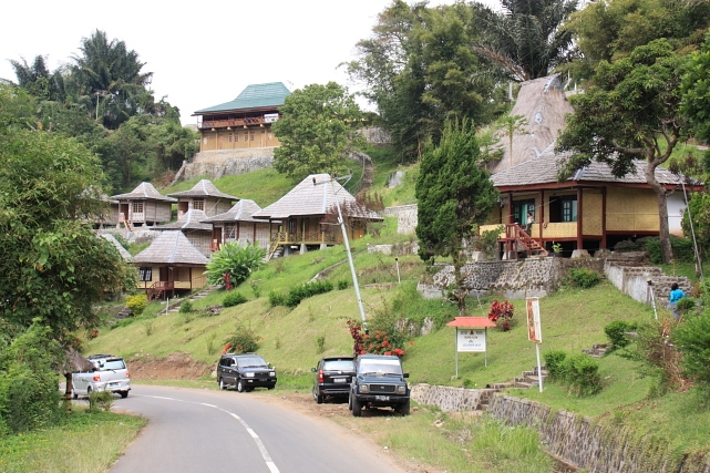 Flores Round Trip 8 Days 7 Nights
