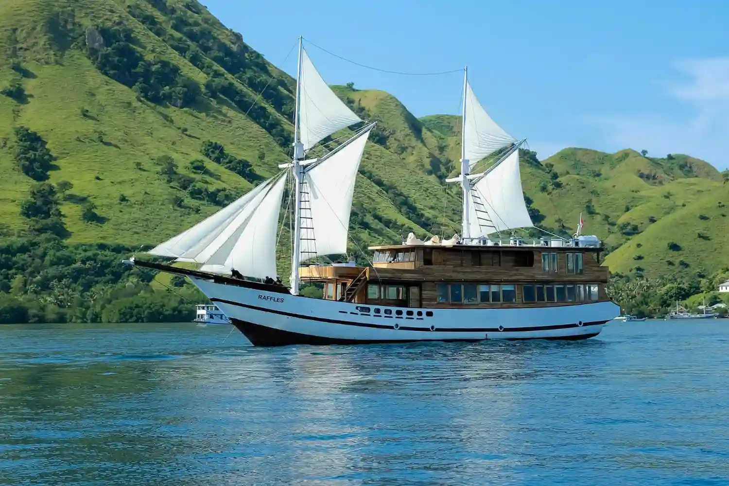 Komodo 3 Days 2 Nights Tour: Discover Komodo National Park by Boat